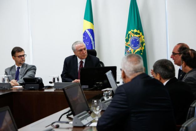 Presidente da UGT cobra de Temer medida provisória para evitar perdas aos trabalhadores